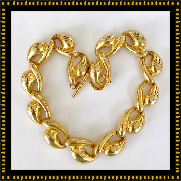 🌺🌴🌺 GOLD TONE STATEMENT NECKLACE 🌺🌴🌺 - Picture 2 of 3